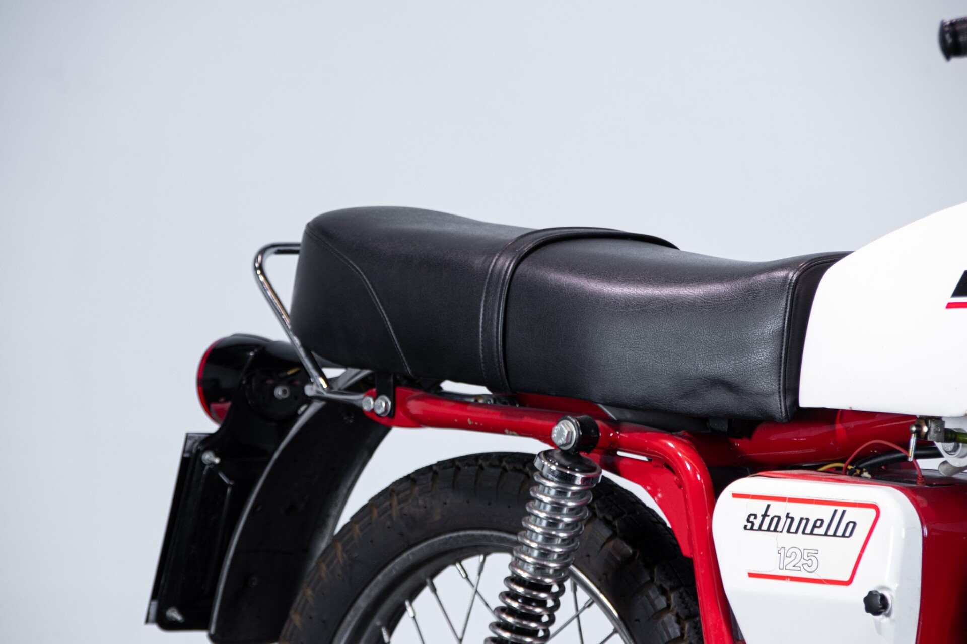 Moto Guzzi 125 STORNELLO 