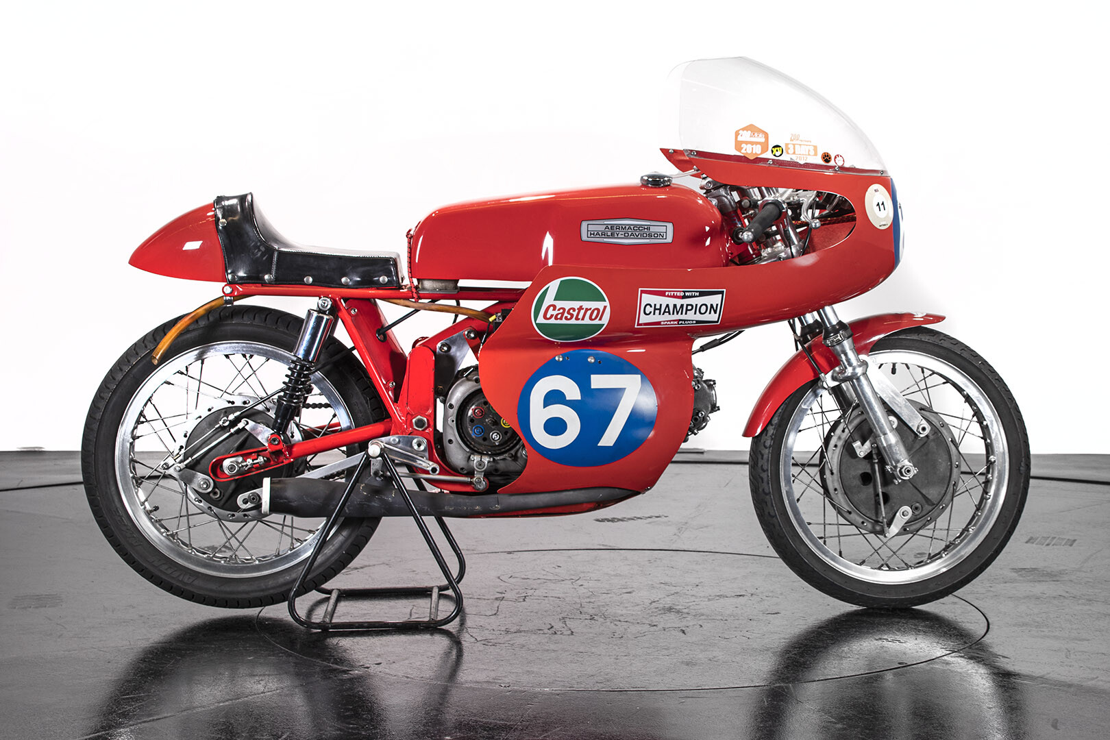 Aermacchi Harley Davidson 350 Ala d\'oro 