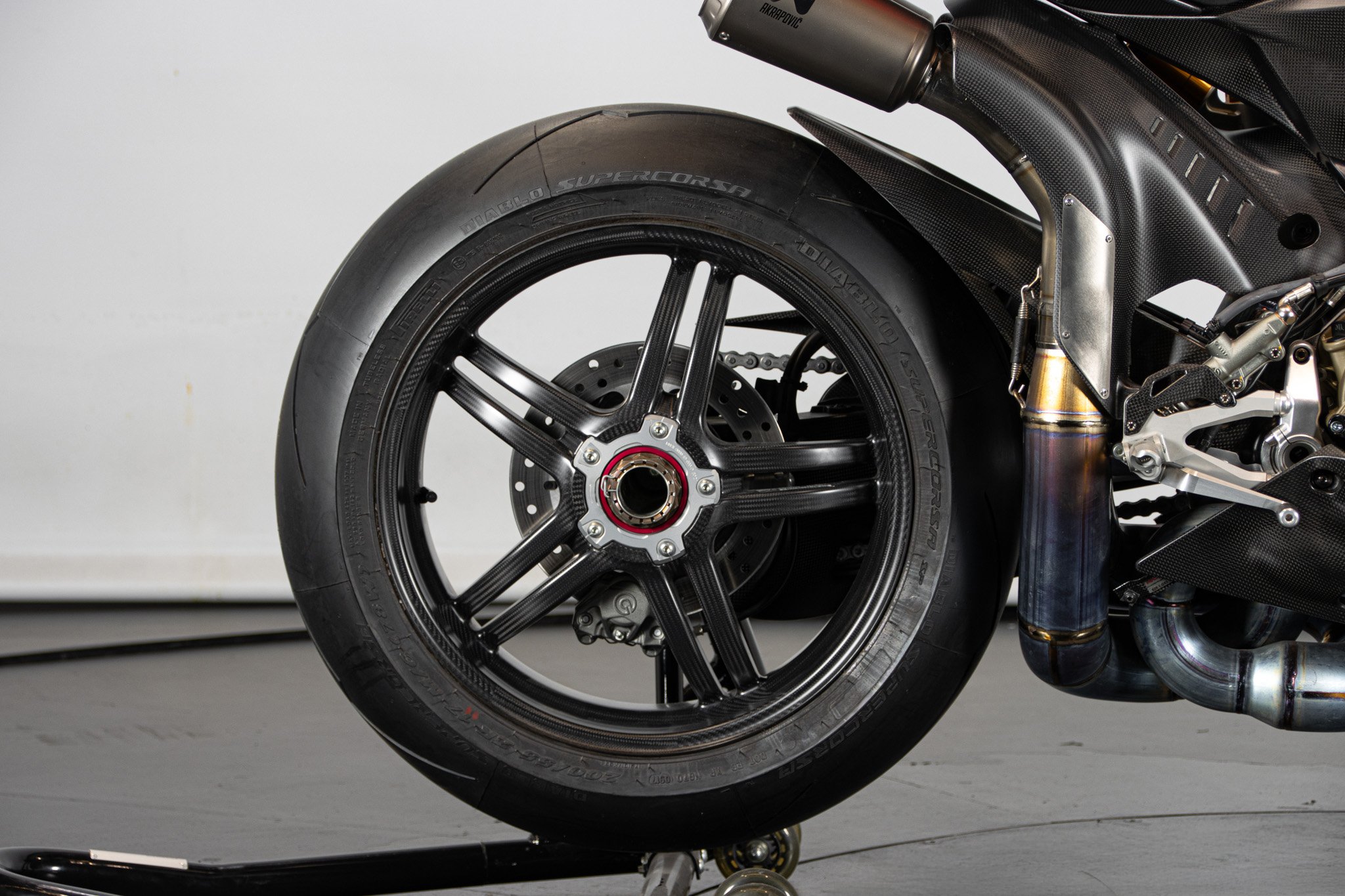 Ducati 1299 SUPERLEGGERA 
