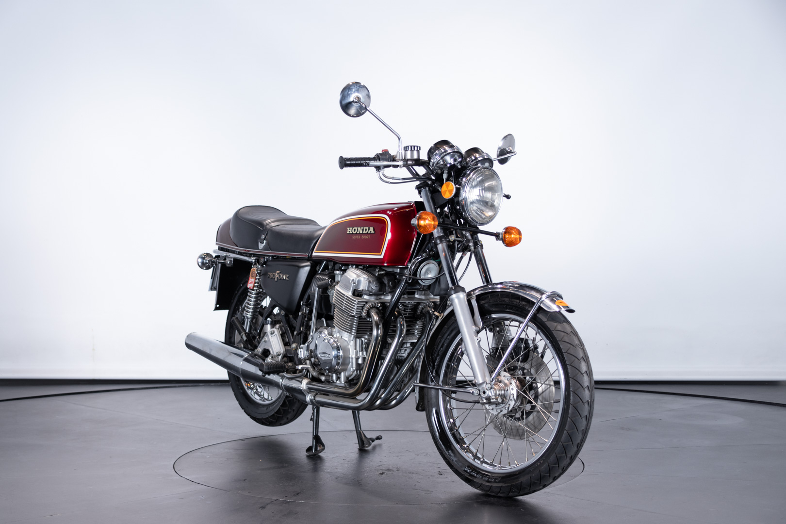 Honda CB 750 FOUR 
