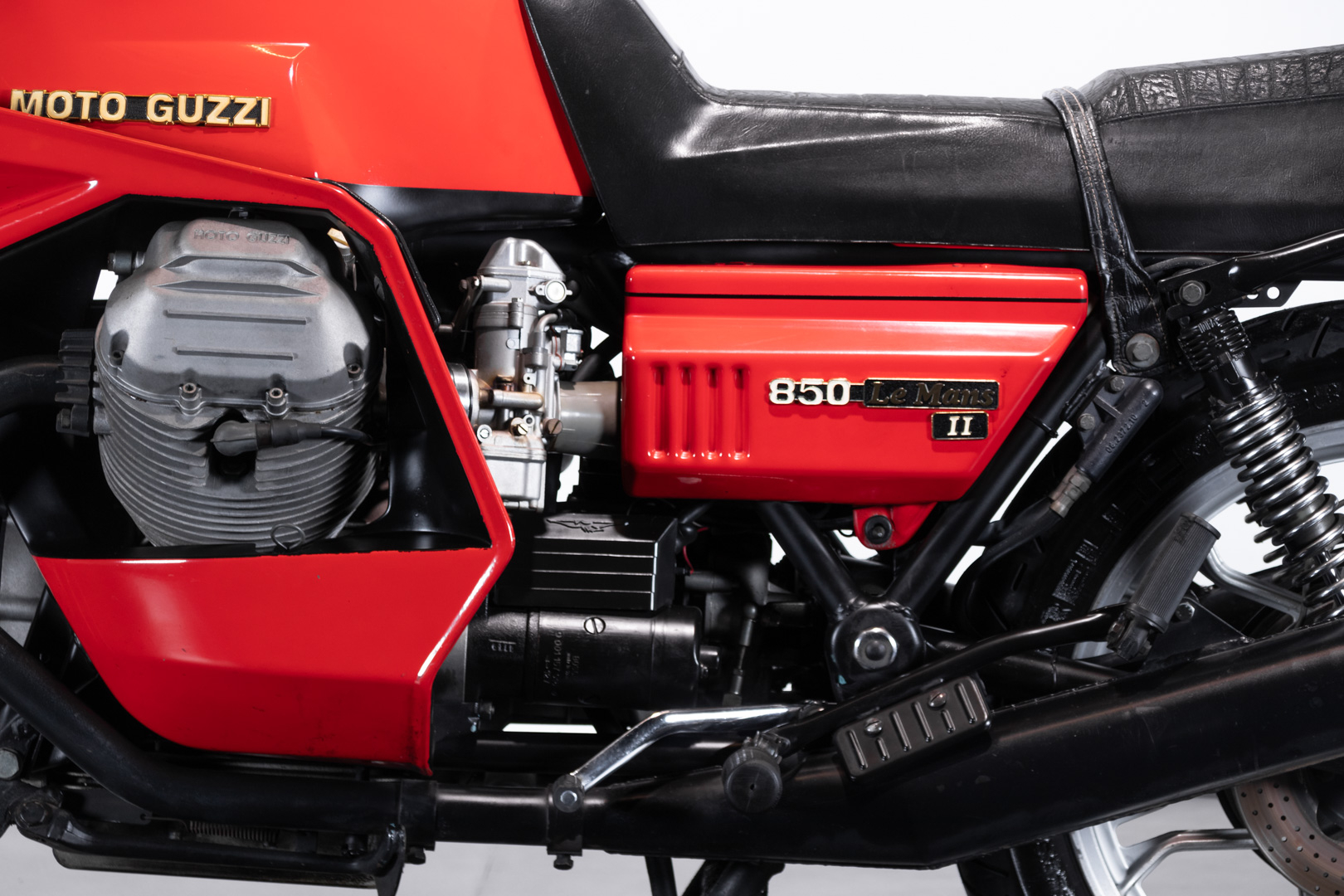 Moto Guzzi LE MANS II 850 