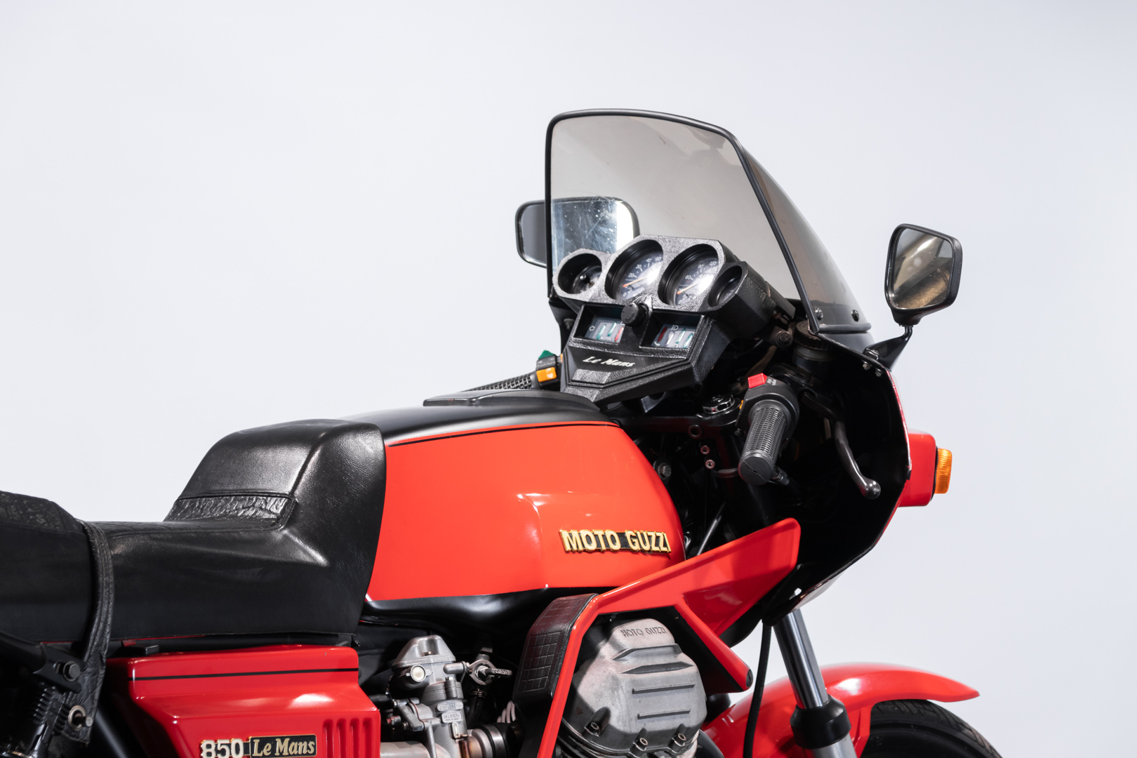 Moto Guzzi LE MANS II 850 
