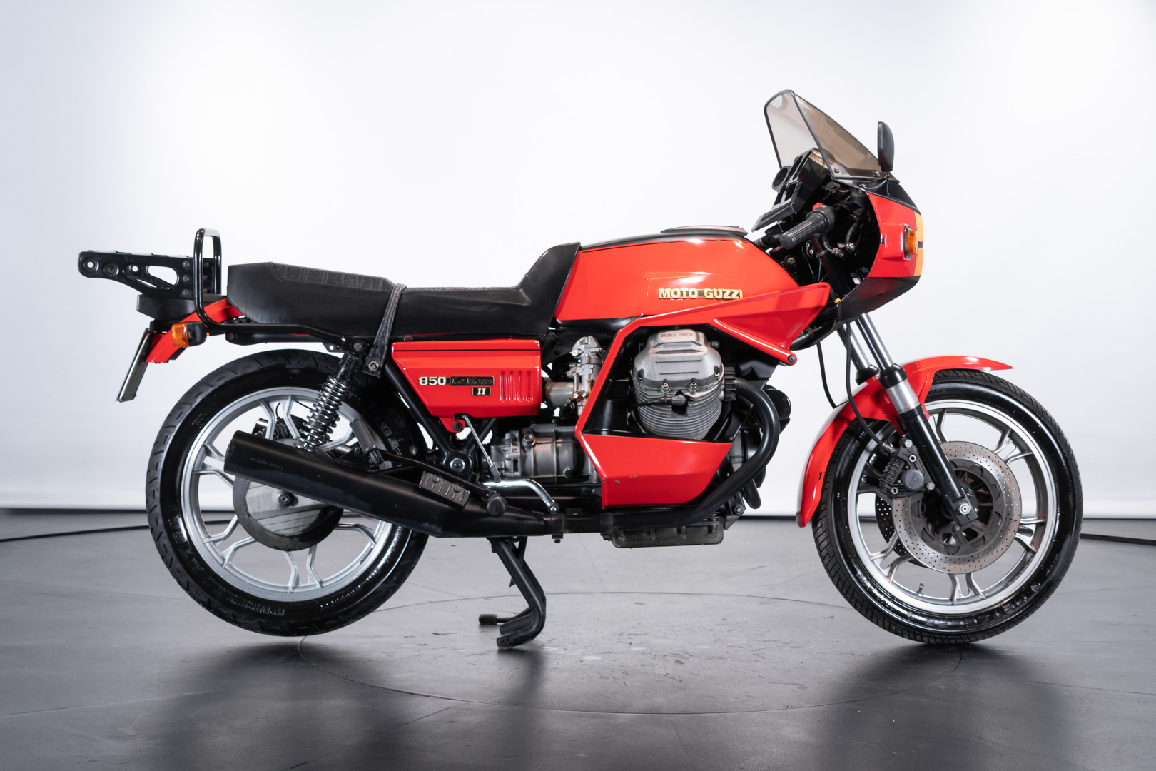 Moto Guzzi LE MANS II 850 