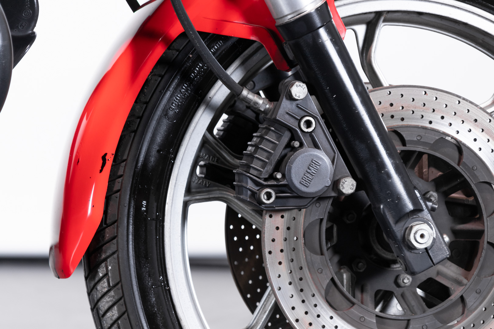 Moto Guzzi LE MANS II 850 