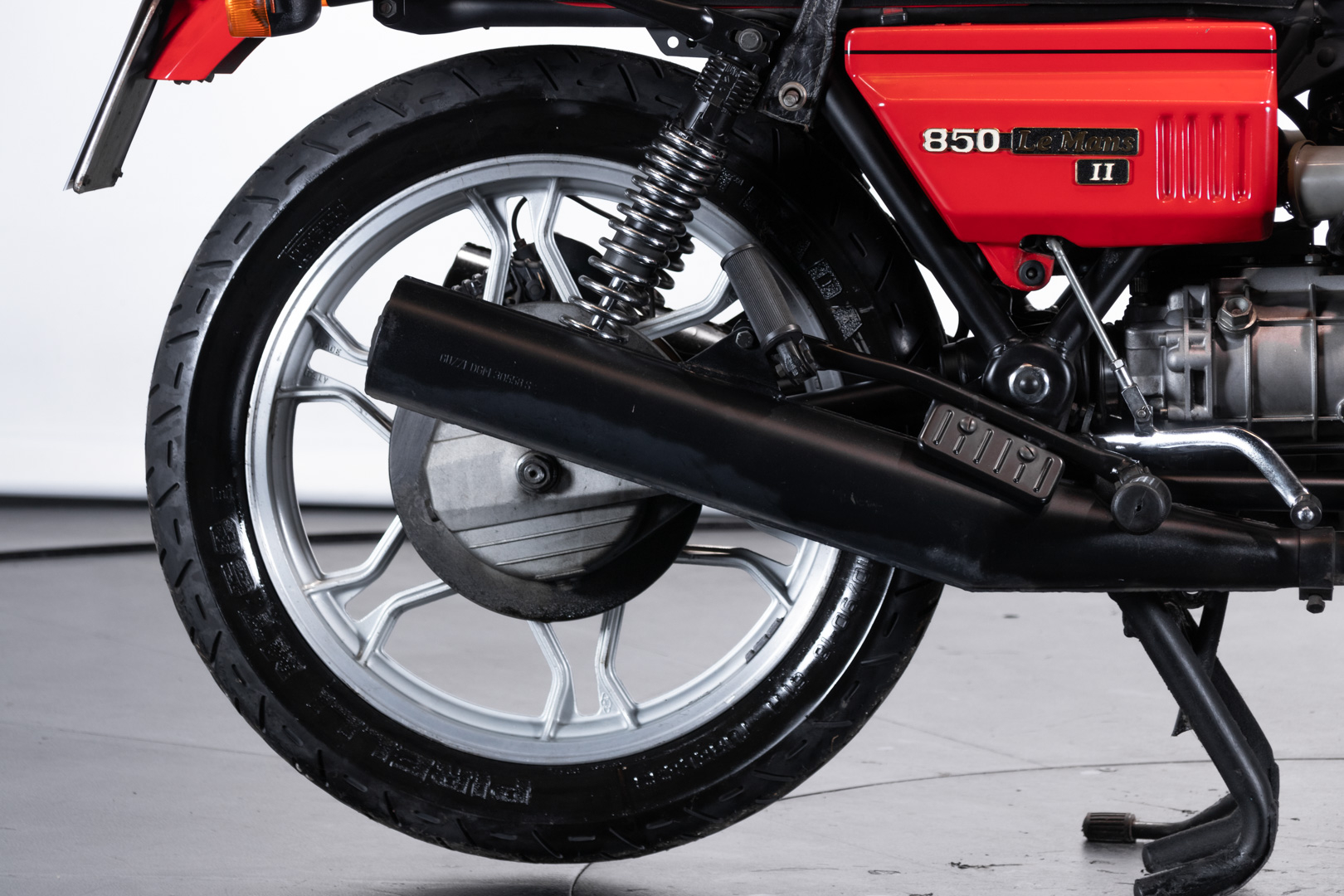 Moto Guzzi LE MANS II 850 