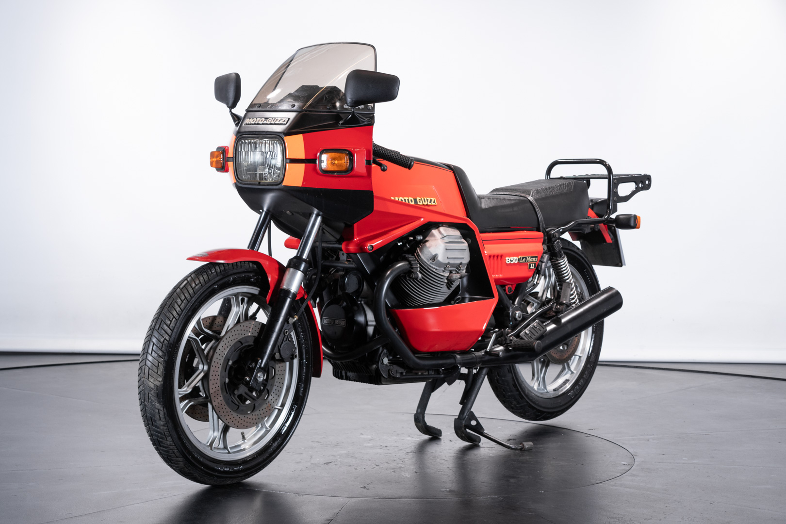 Moto Guzzi LE MANS II 850 