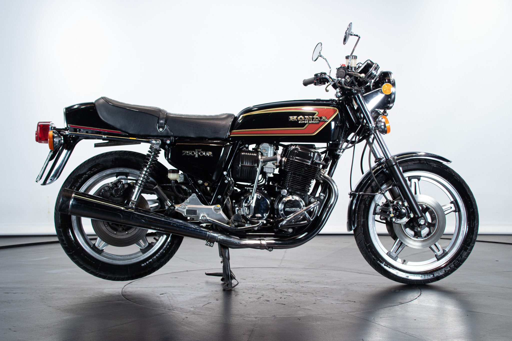 Honda CB 750 F SUPERSPORT          