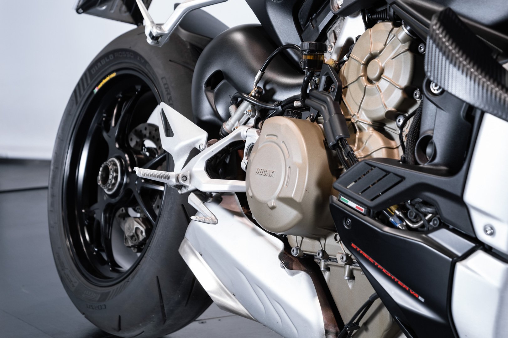 Ducati Ducati Streetfighter V4S 