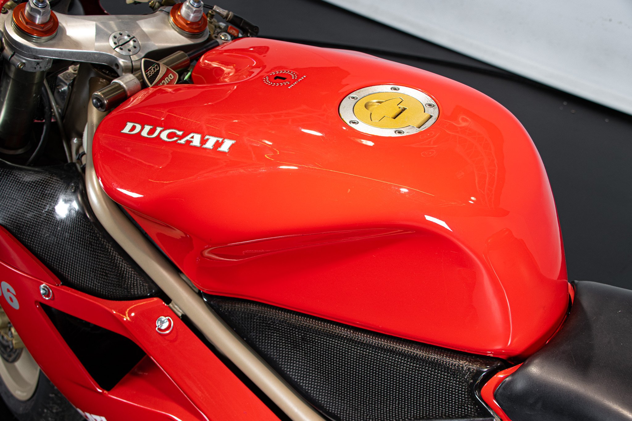 Ducati 996 