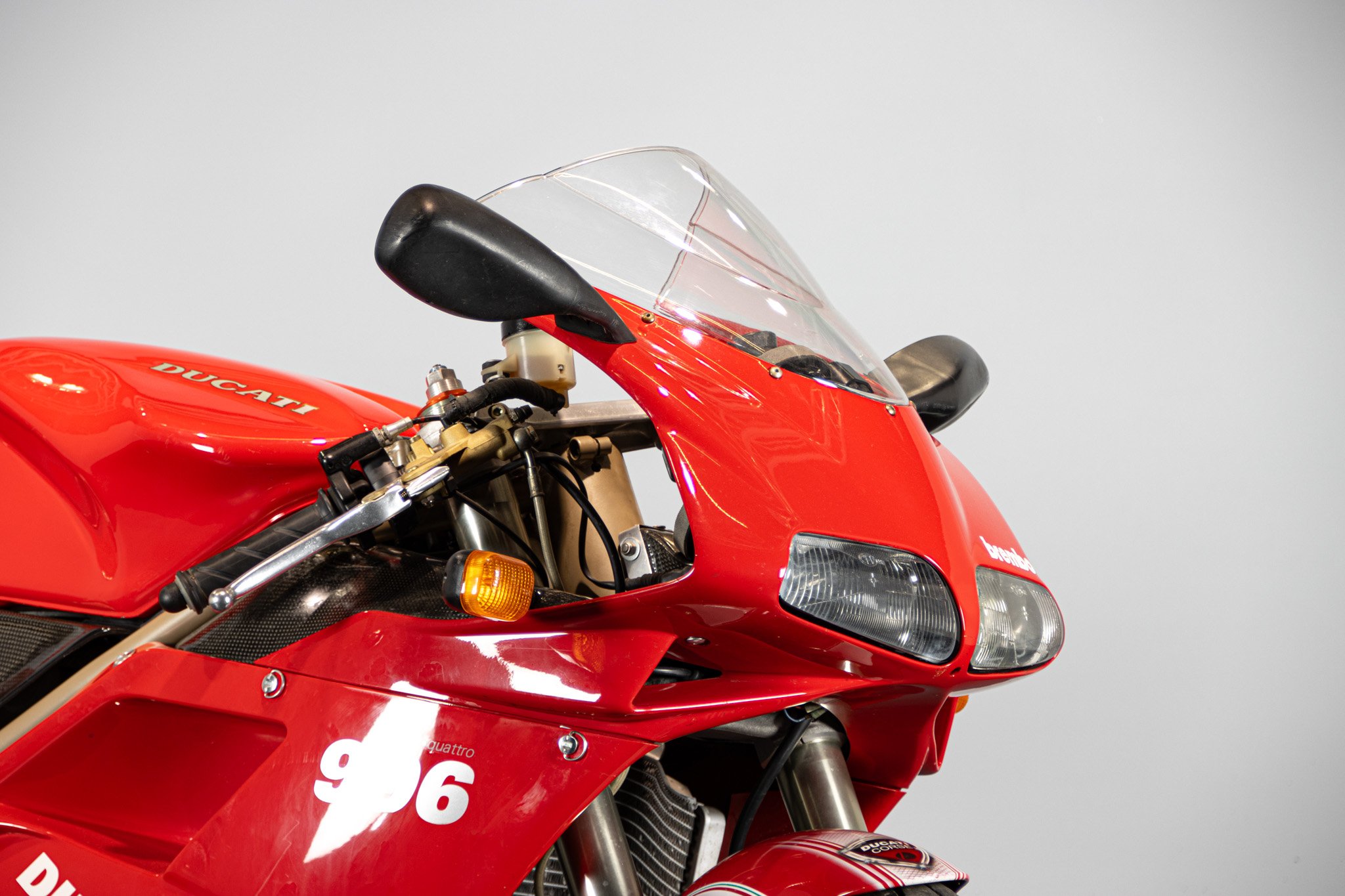 Ducati 996 