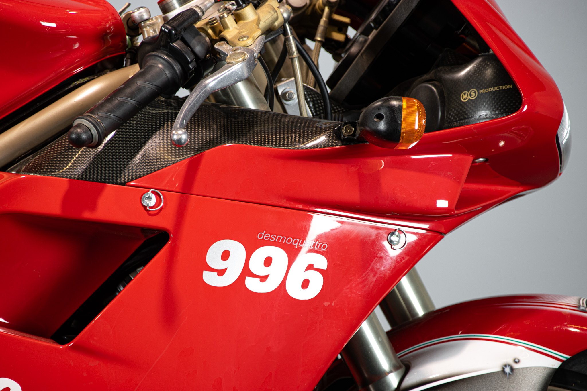 Ducati 996 