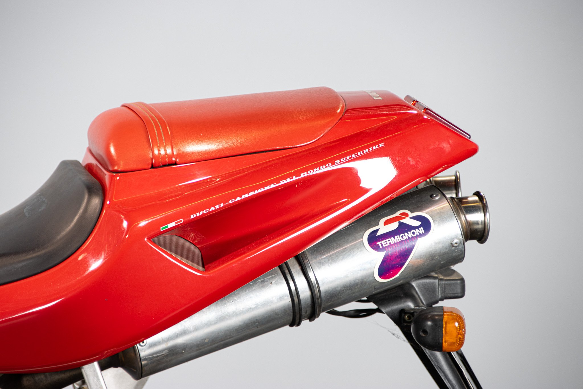Ducati 996 