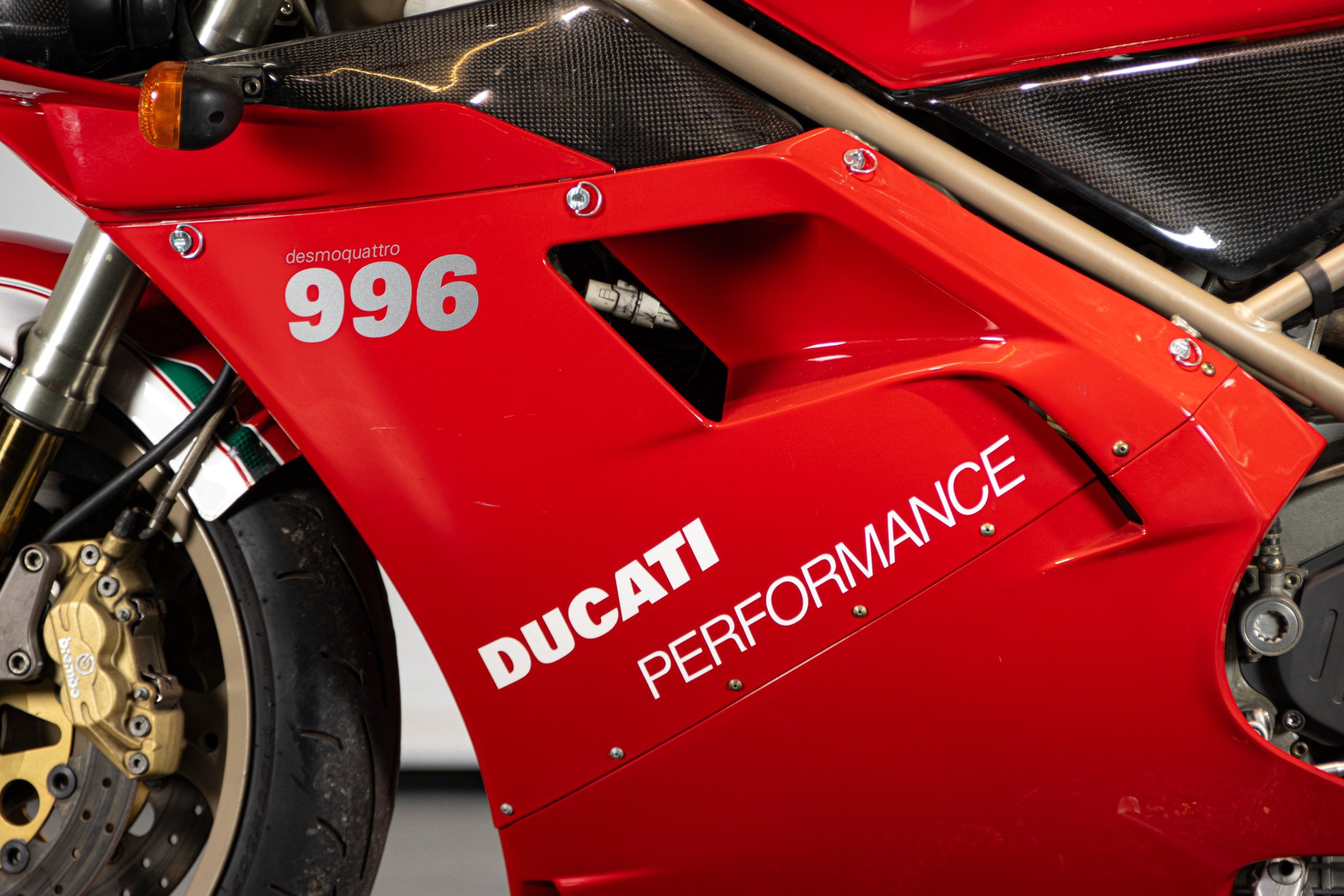 Ducati 996 