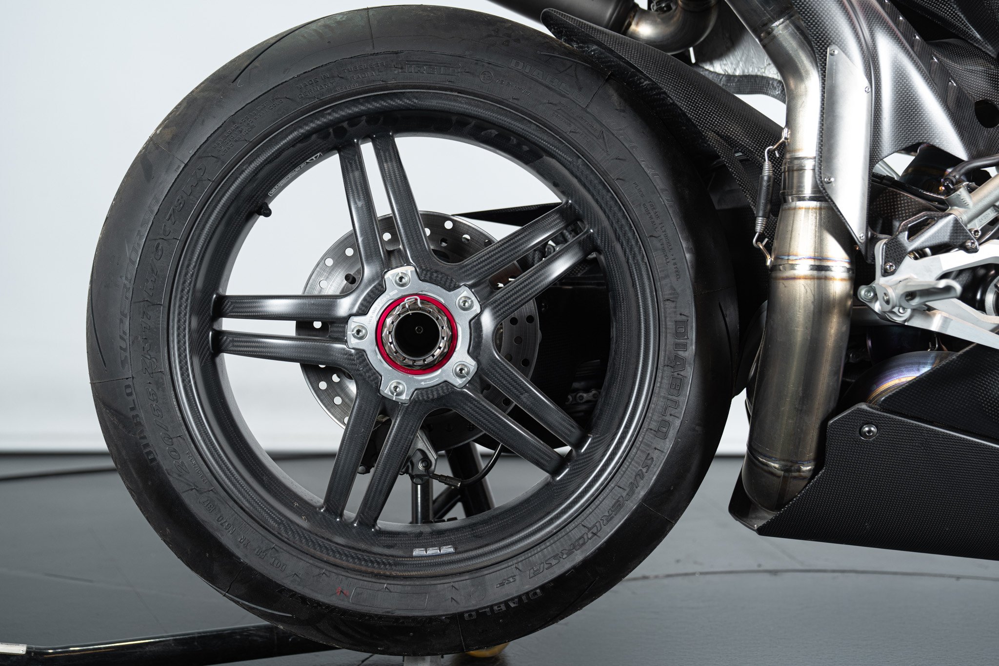 Ducati 1299 PANIGALE SUPERLEGGERA  