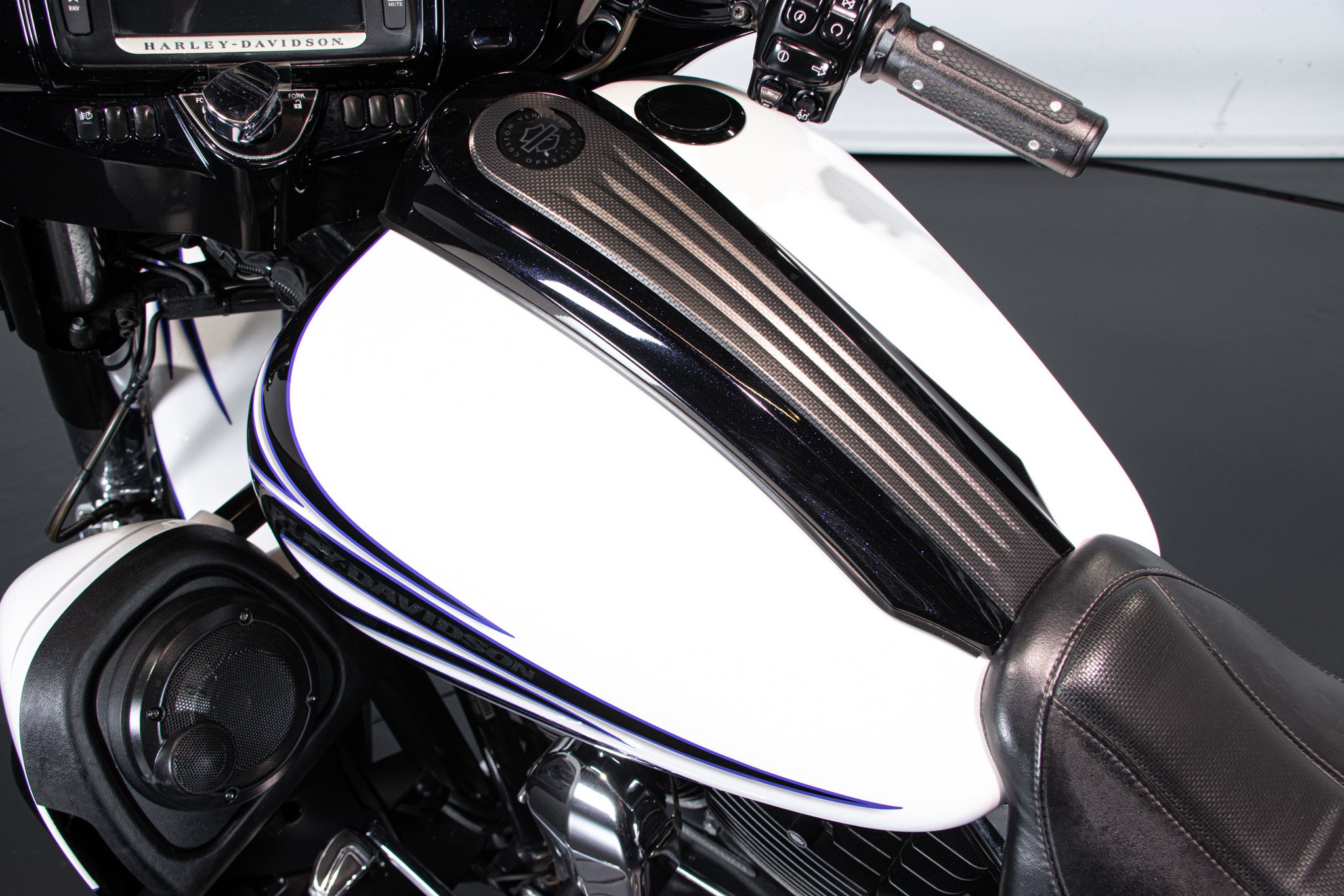 Harley Davidson STREET GLIDE CVO 