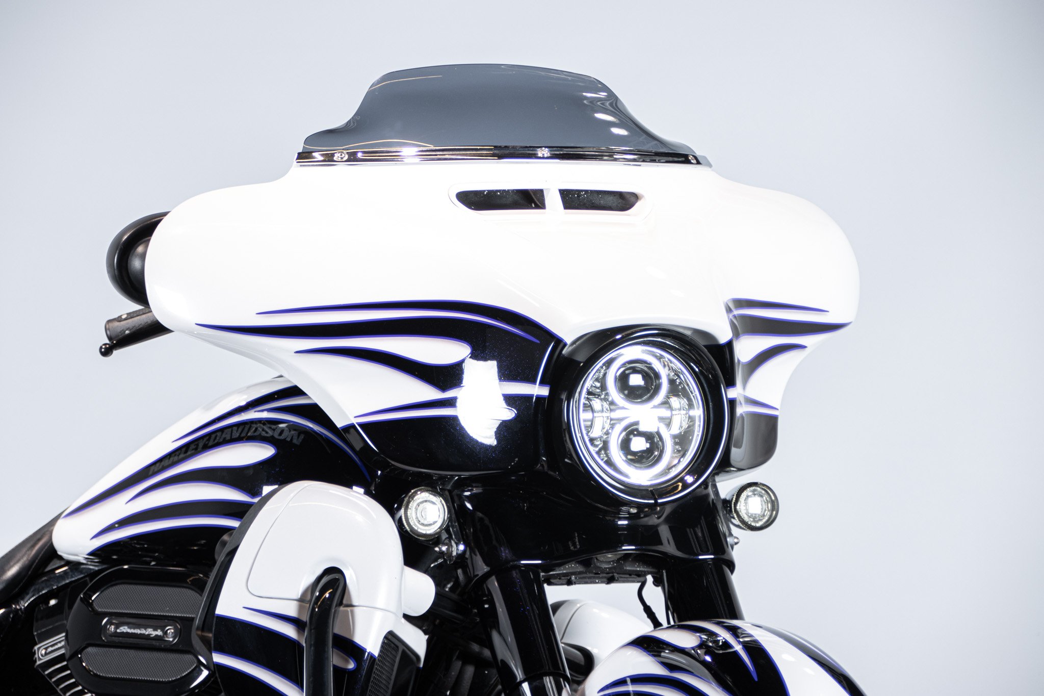 Harley Davidson STREET GLIDE CVO 