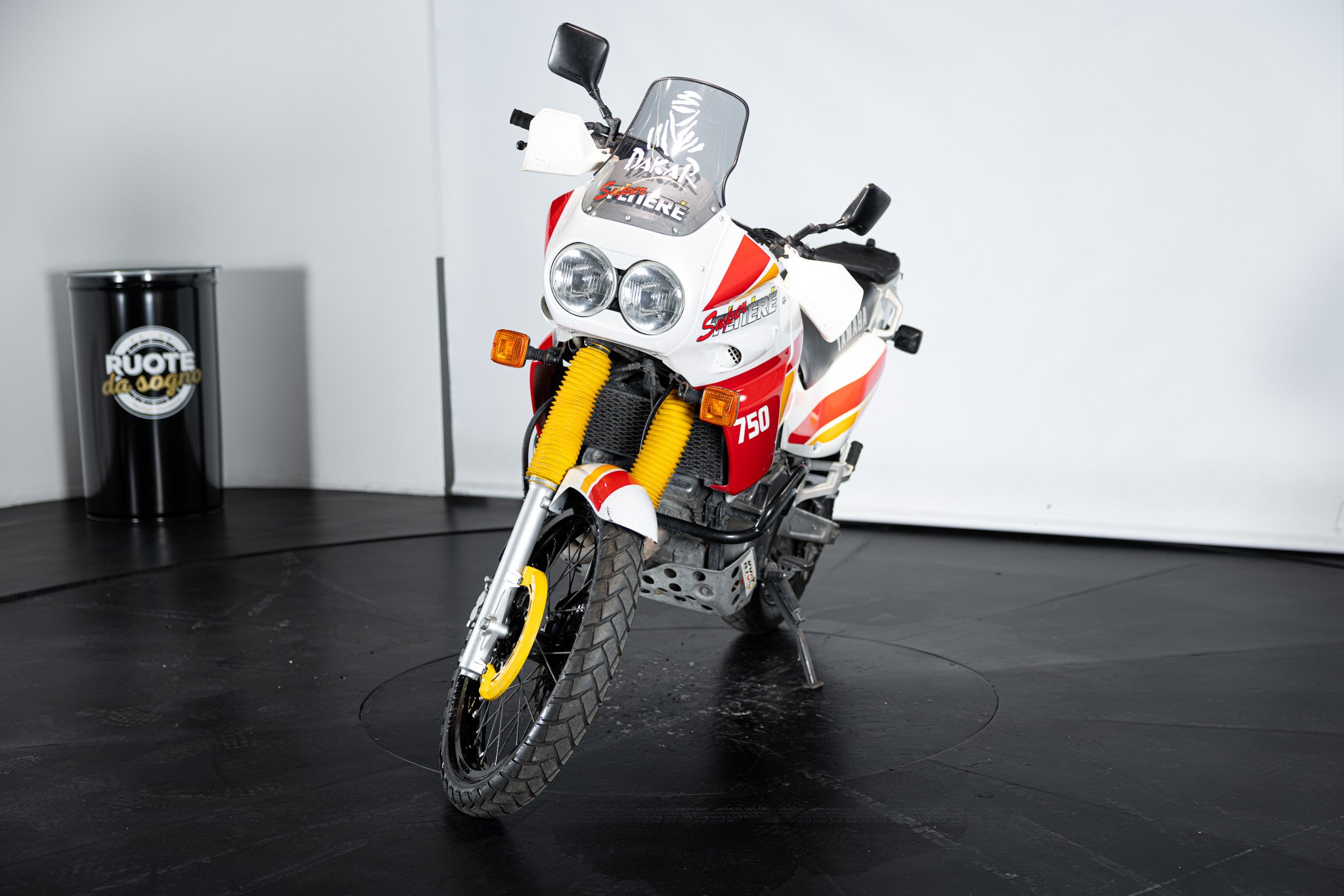 Yamaha SUPER TENERE 750 