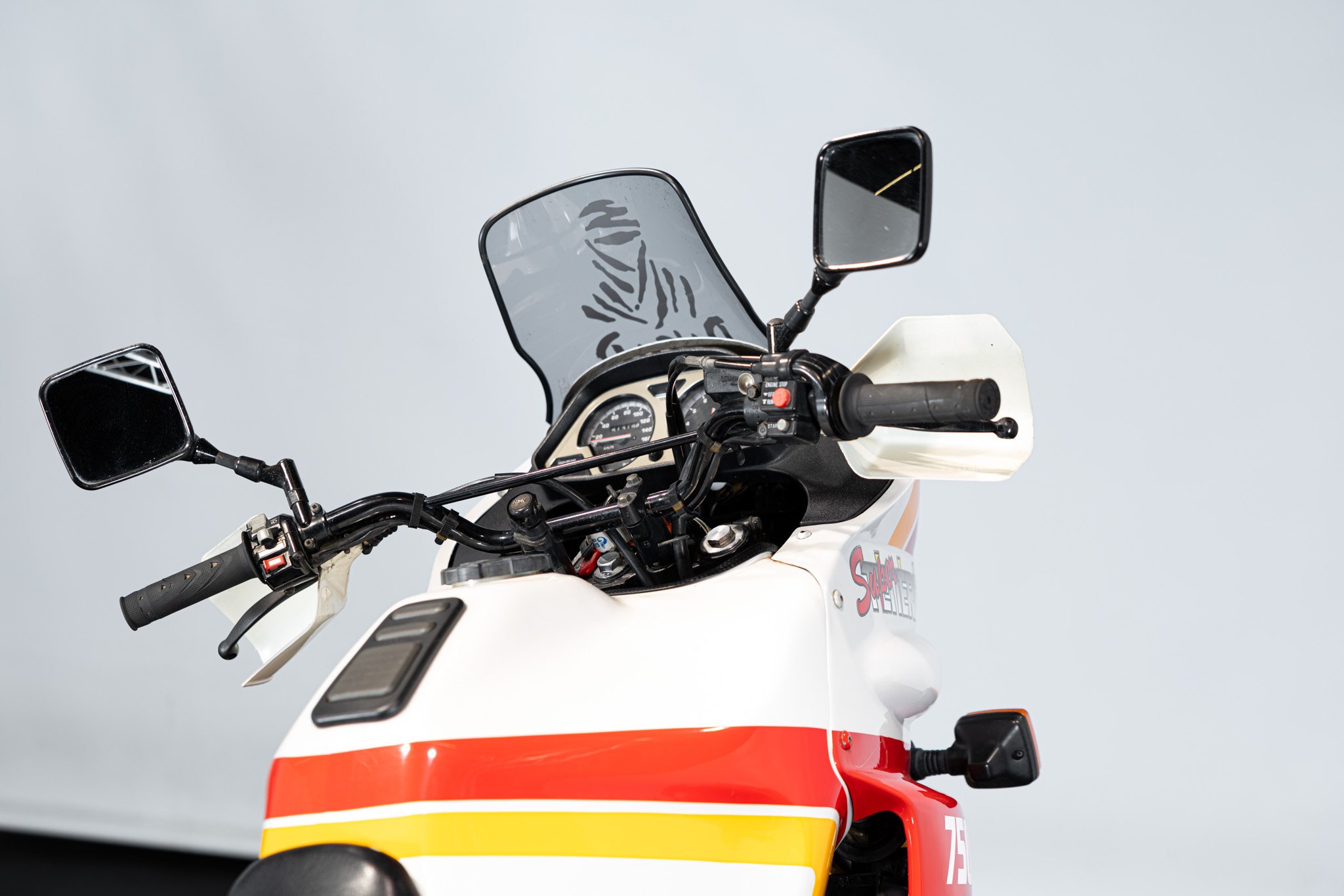 Yamaha SUPER TENERE 750 