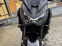 Kawasaki Z800e 