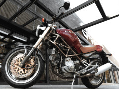 Ducati Monster 900 Club Italia 