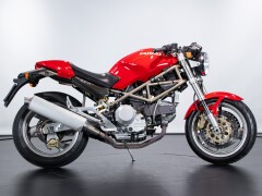 Ducati MONSTER 900 