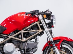 Ducati MONSTER 900 