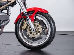 Ducati MONSTER 900 