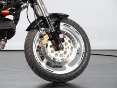 Ducati MONSTER 900 