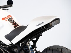 Ducati MONSTER 900 