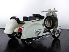 Piaggio Vespa GL 150 Sidecar 