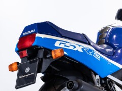 Suzuki GSXR 750                